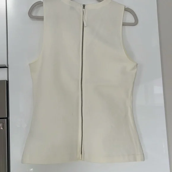 J Crew Women’s Top Cream Size Medium - Picture 3 of 8